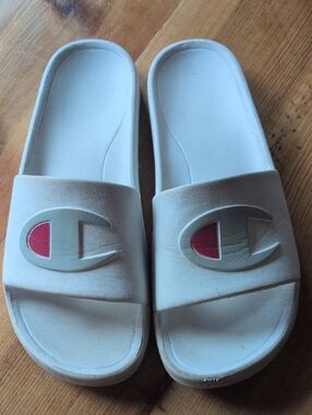 Champion White Slide Sandals with Pink Logo Detail